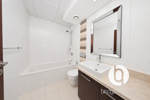2 غرف نوم شقة في وسط مدينة دبي, الإمارات العربية المتحدة رقم 213757 20