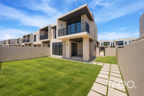 4 bedrooms Townhouse in Dubai, UAE No. 220604