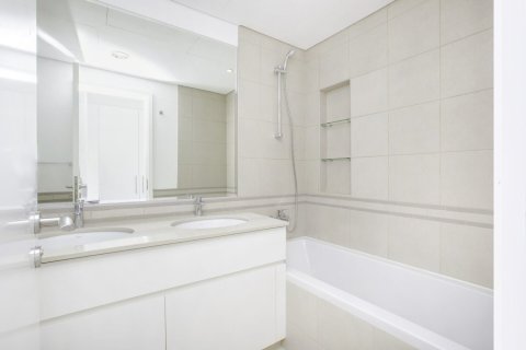 Apartment de 2 dormitorios en Zahra Apartments, UAE No. 185016 11