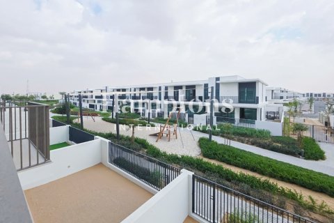 Townhouse de 3 dormitorios en The Valley, UAE No. 208460 5
