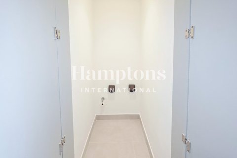 Townhouse de 3 dormitorios en The Valley, UAE No. 208460
