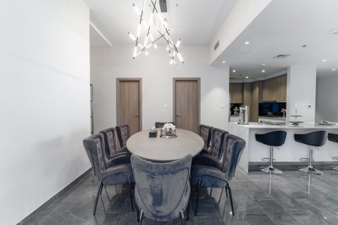 3 bedrooms Apartment in Dubai, UAE No. 220306 9