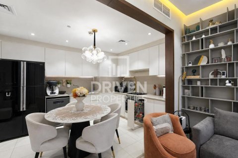 2 bedrooms Apartment in Hayat Boulevard, UAE No. 220995 6