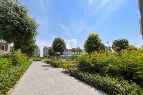 3 bedrooms Apartment in Ras Al Khor, UAE No. 128495 6