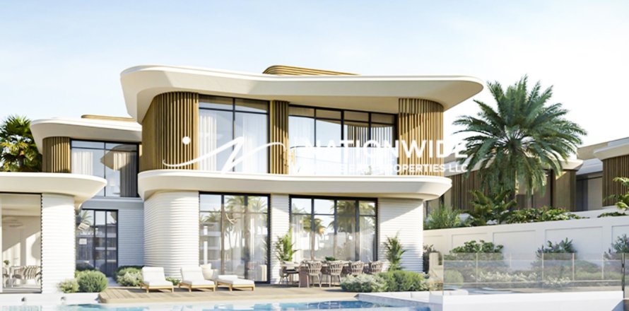 5 bedrooms Villa in Abu Dhabi, UAE No. 89170