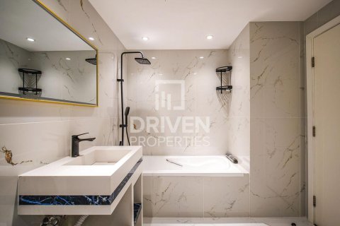 2 bedrooms Apartment in The Residences, UAE No. 215120 18