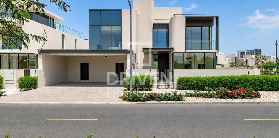 Villa de 5 dormitorios en Dubai Hills Estate, UAE No. 215135