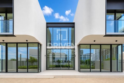 Villa de 5 dormitorios en Dubai Hills Estate, UAE No. 215135 3