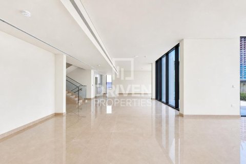 Villa de 5 dormitorios en Dubai Hills Estate, UAE No. 215135 8