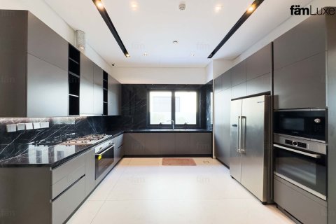 6 bedrooms Villa in Dubai Hills Estate, UAE No. 215890 5