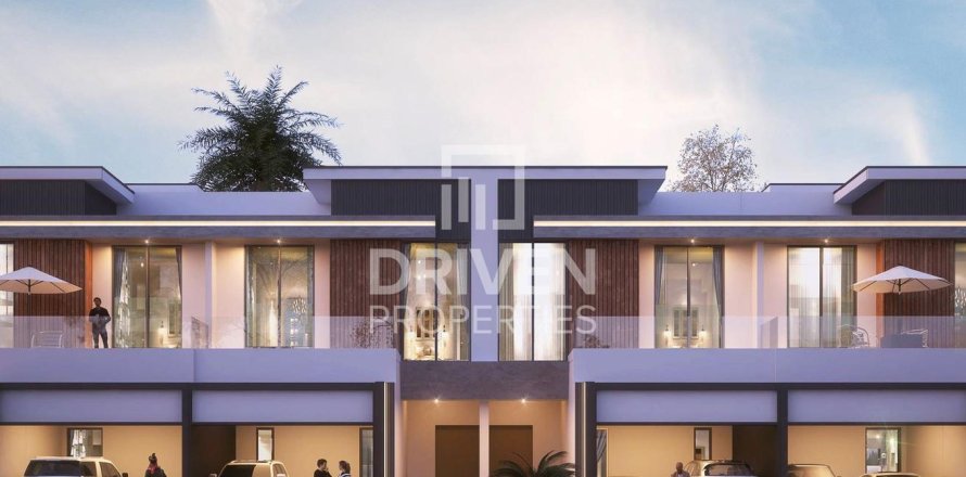 5 bedrooms Villa in Dubai, UAE No. 212142