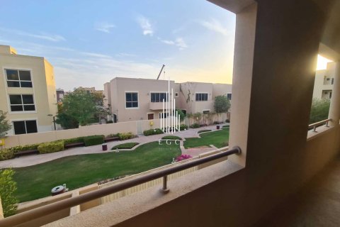 Villa de 4 chambres à Al Raha Gardens, UAE No. 34755 13