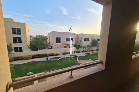 Villa de 4 chambres à Al Raha Gardens, UAE No. 34755 18