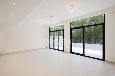 Villa de 3 dormitorios en Mudon, UAE No. 214627 4