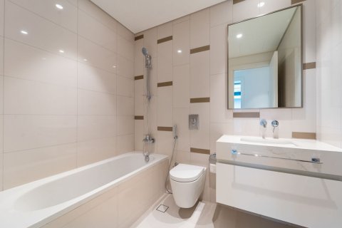 2 bedrooms Apartment in BEACH VISTA TOWER 2 EMAAR Beachfront, UAE No. 184339 15