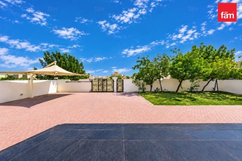 Villa de 5 dormitorios en Al Barsha, UAE No. 224399 17