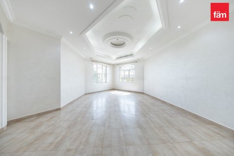 Villa de 5 dormitorios en Al Barsha, UAE No. 224399 19