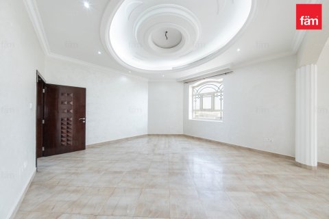 Villa de 5 dormitorios en Al Barsha, UAE No. 224399 11
