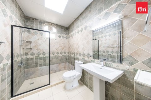 Villa de 5 dormitorios en Al Barsha, UAE No. 224399 14