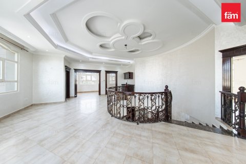 Villa de 5 dormitorios en Al Barsha, UAE No. 224399 5