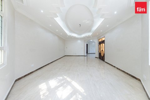 Villa de 5 dormitorios en Al Barsha, UAE No. 224399 4