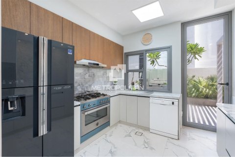 4 bedrooms Villa in Sidra Villas, UAE No. 128637 12