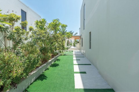 4 bedrooms Villa in Sidra Villas, UAE No. 128637 19
