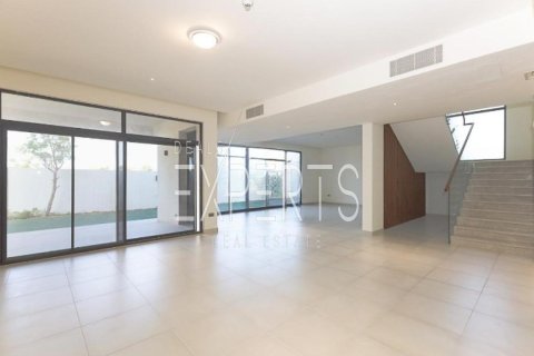 Villa de 4 dormitorios en  Yas Island, UAE No. 224288