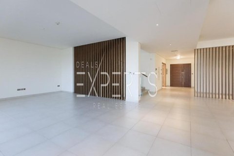 Villa de 4 dormitorios en Yas Island, UAE No. 224288 8
