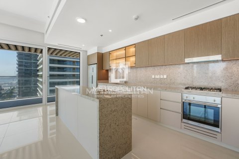 2 غرف نوم شقة في EMAAR Beachfront, الإمارات العربية المتحدة رقم 128815 11