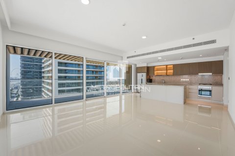 2 غرف نوم شقة في EMAAR Beachfront, الإمارات العربية المتحدة رقم 128815 6