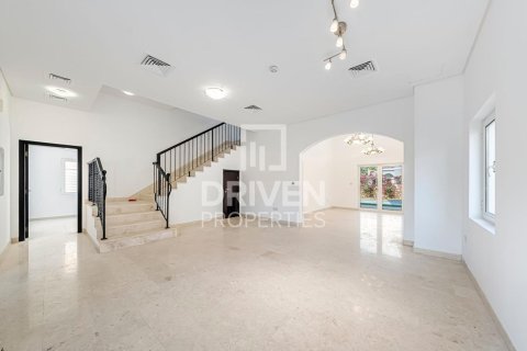 5 bedrooms Villa in Hacienda, UAE No. 211233 6