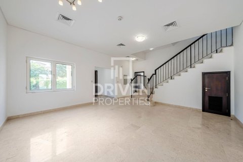 5 bedrooms Villa in Hacienda, UAE No. 211233 5