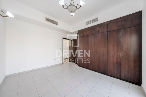 5 bedrooms Villa in Hacienda, UAE No. 211233 12