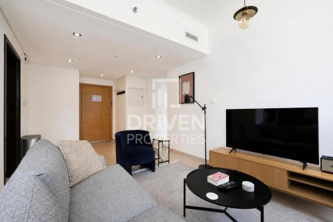 1 غرف نوم شقة في Burj Views, الإمارات العربية المتحدة رقم 214736 3