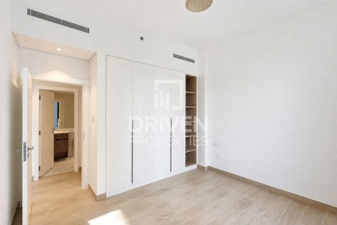 Apartment de 3 dormitorios en La Mer, UAE No. 221385 12