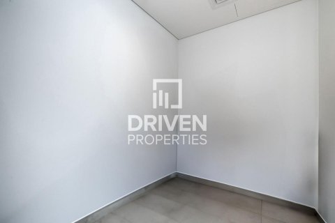 Квартира с 3 спальнями в Zabeel, ОАЭ №223052 14