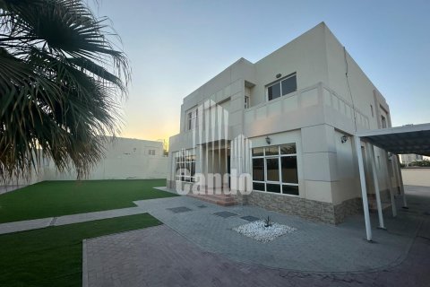 5 غرفة نوم فيلا في Al Barsha 2, الإمارات العربية المتحدة رقم 43567 15