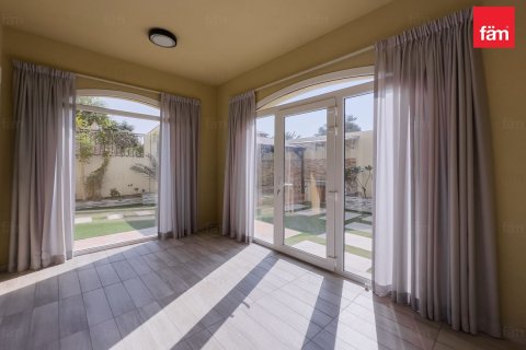Townhouse de 4 dormitorios en Dubai, UAE No. 223886 8