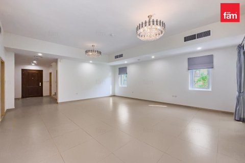 Townhouse de 4 dormitorios en Dubai, UAE No. 223886