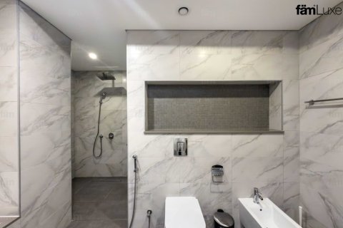 3 bedrooms Apartment in Al Satwa, UAE No. 216304 6