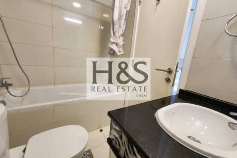 Apartment de 2 dormitorios en Business Bay, UAE No. 112725 5