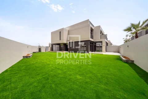 4 bedrooms Villa in The Pulse, UAE No. 212828