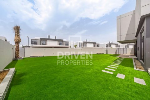 4 bedrooms Villa in The Pulse, UAE No. 212828 25
