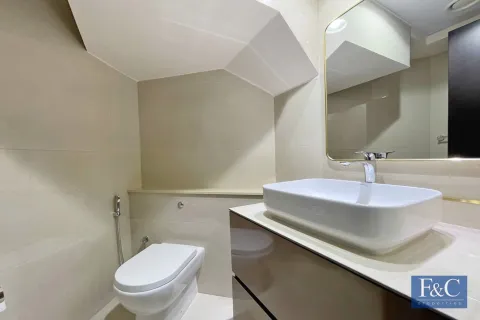 3 bedrooms Apartment in DIFC, UAE No. 153350 12