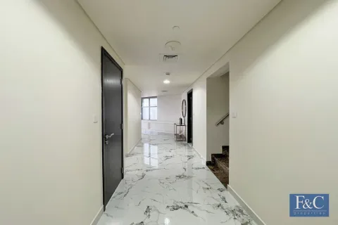 3 bedrooms Apartment in DIFC, UAE No. 153350 19