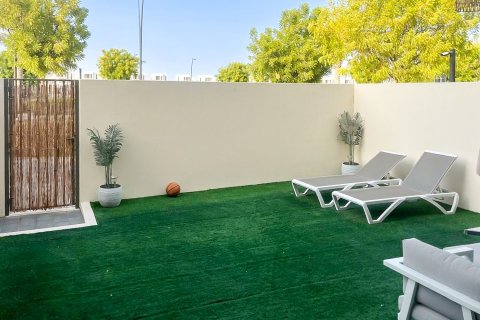 3 bedrooms Townhouse in Dubai South (Dubai World Central), UAE No. 213075 5