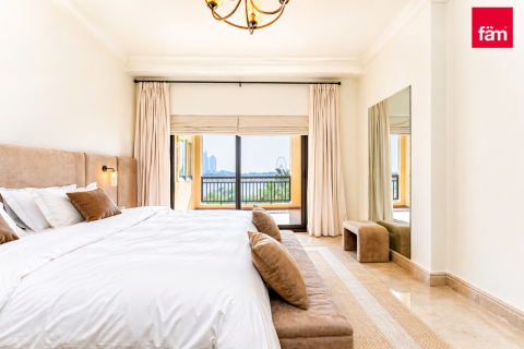 2 bedrooms Apartment in Palm Jumeirah, UAE No. 166228 10
