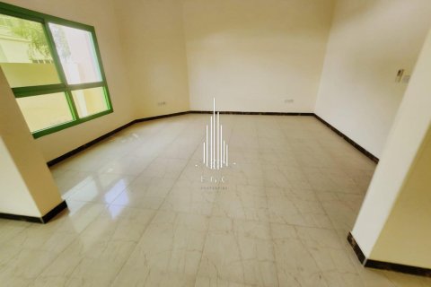 6 bedrooms Villa in Al Bateen, UAE No. 44632 5