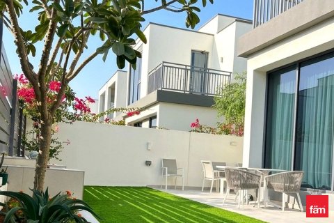 4 bedrooms Villa in Dubai Hills Estate, UAE No. 160580 9